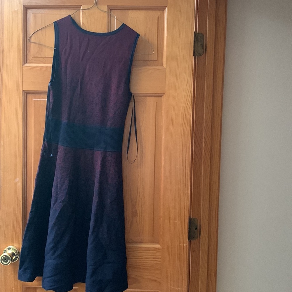 NWT Ann Taylor Knit Dress - Size M - Picture 3 of 5